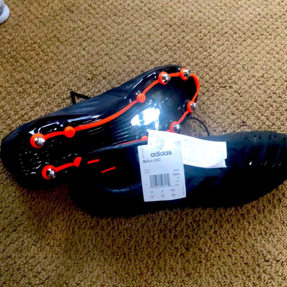 Adidas Rugby boots Malice size 13 1/2 new